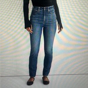 Madewell Women’s Curvy Perfect Vintage High Rise Jeans